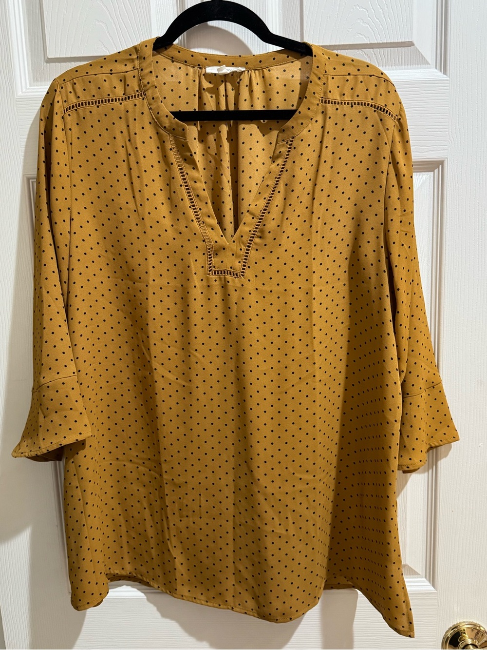 Maurices Mustard Polka Dot V-Neck Tunic sz XL